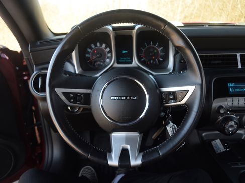 Used 2011 Chevrolet Camaro LT w/ RS Package image 4