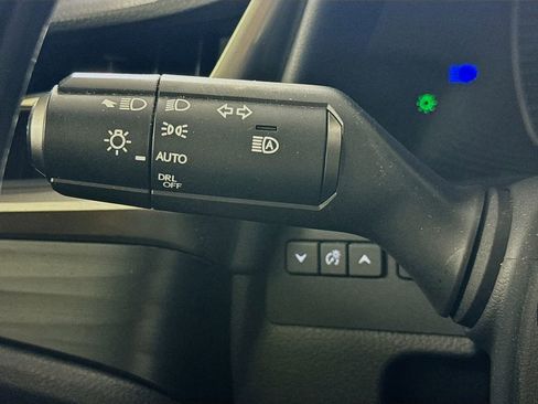Used 2020 Lexus ES 350 Ultra Luxury w/ Accessory Package 2 FWD image 13