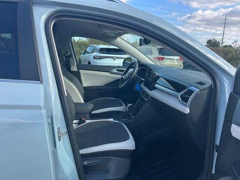 New 2026 Volkswagen Taos SE image 29