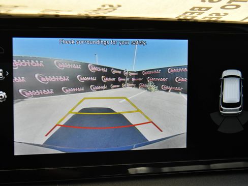 Used 2024 Hyundai Palisade SEL FWD image 19