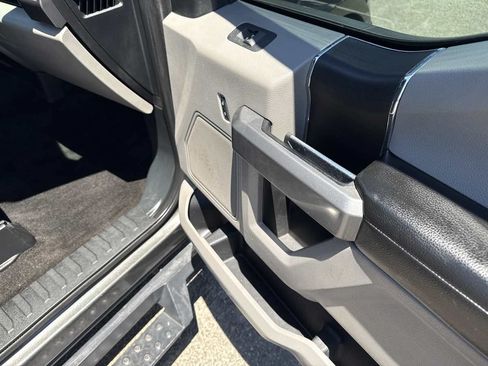 Used 2018 Ford F150 XLT RWD image 24