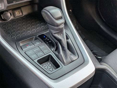 Used 2024 Toyota RAV4 LE image 18