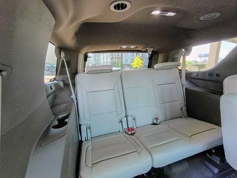 Used 2025 GMC Yukon Denali w/ LPO, Floor Liner Package RWD image 61