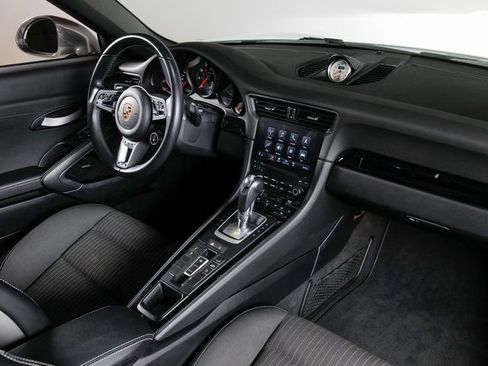 Certified 2019 Porsche 911 Carrera T w/ Carrera T Interior Package RWD image 14