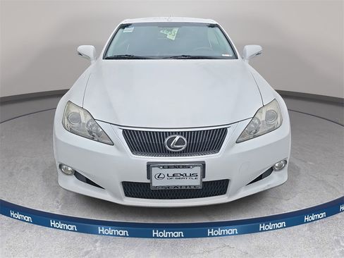 Used 2010 Lexus IS 250C image 3