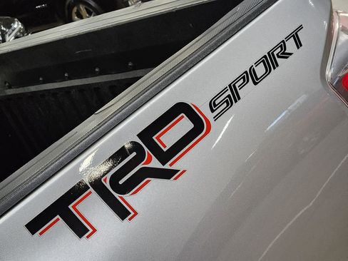 Used 2020 Toyota Tacoma TRD Sport w/ Technology Package RWD image 26