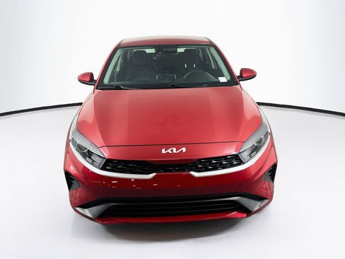 Used 2024 Kia Forte LXS FWD image 2