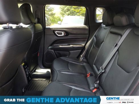 Used 2024 Jeep Compass Trailhawk w/ Trailhawk Elite Group image 25