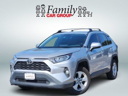 Used 2020 Toyota RAV4 XLE w/ All Weather Liner Package