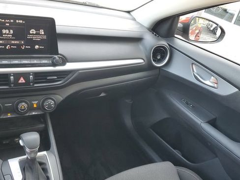 Certified 2023 Kia Forte LXS w/ LXS Technology Package FWD image 13