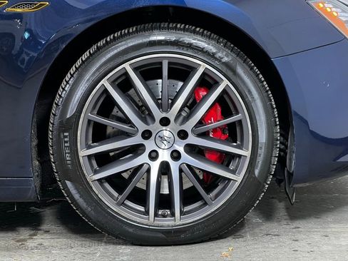 Used 2021 Maserati Ghibli S GranLusso image 11