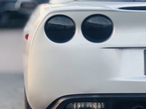 Used 2008 Chevrolet Corvette Coupe w/ Preferred Equipment Group image 8