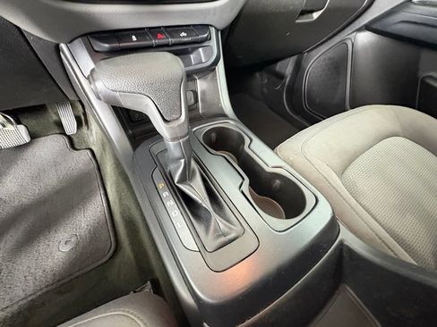 Used 2018 Chevrolet Colorado W/T w/ WT Convenience Package AWD/4WD image 25