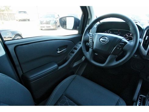 New 2026 Nissan Frontier SV w/ SV Convenience Package image 6