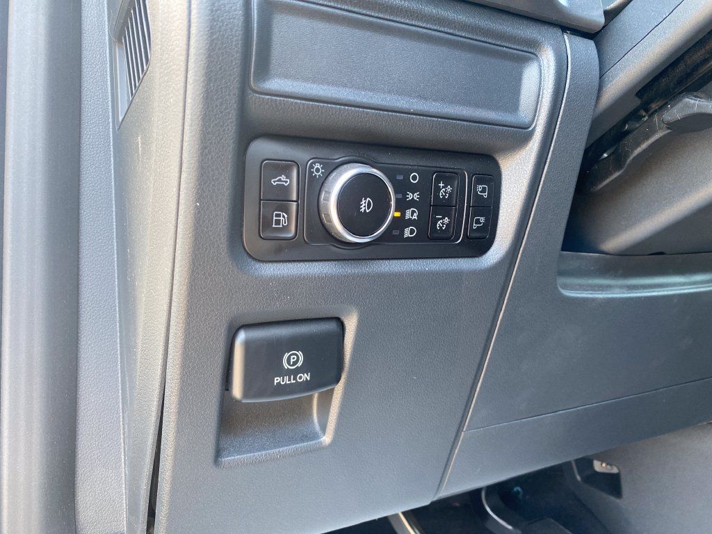 Used 2025 Ford F150 XLT w/ Equipment Group 302A MID AWD/4WD image 32