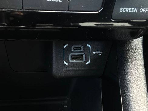 Used 2025 Jeep Compass Limited AWD/4WD image 26