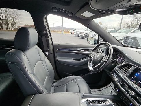 Used 2022 Buick Enclave Essence w/ Experience Buick Package image 13