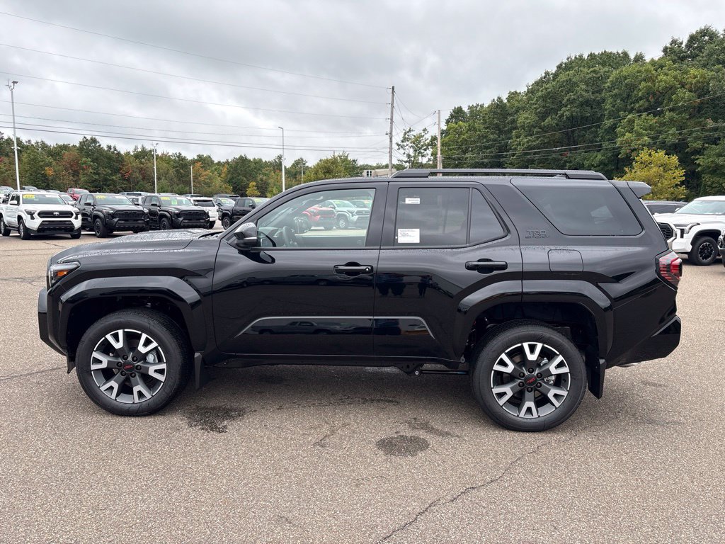 Used 2026 Toyota 4Runner TRD Sport AWD/4WD image 3