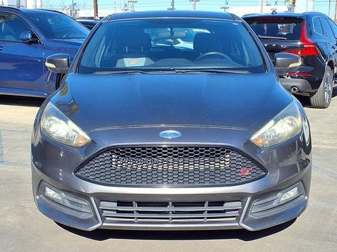 Used 2016 Ford Focus ST FWD image 7