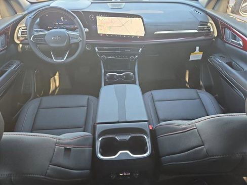 New 2026 Chevrolet Traverse Z71 w/ Enhanced Driving Package image 17