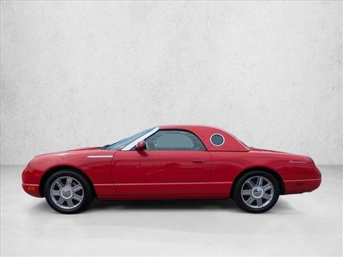 Used 2005 Ford Thunderbird RWD image 9