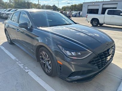 Used 2022 Hyundai Sonata SEL w/ Convenience Package