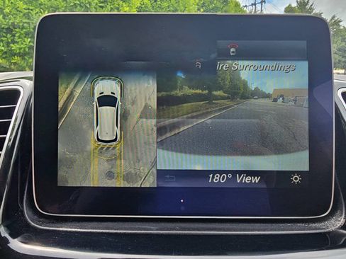 Used 2018 Mercedes-Benz GLE 350 w/ Premium 1 Package image 29