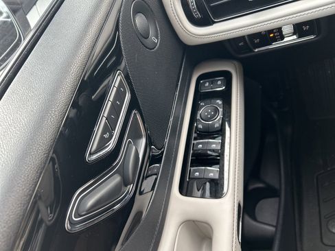 Used 2025 Lincoln Aviator Reserve w/ Jet Appearance Package image 24