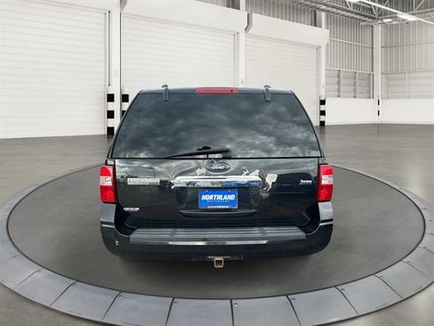 Used 2010 Ford Expedition Limited AWD/4WD image 3