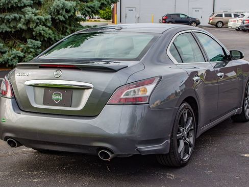 Used 2014 Nissan Maxima 3.5 SV w/ Sport Package FWD image 7