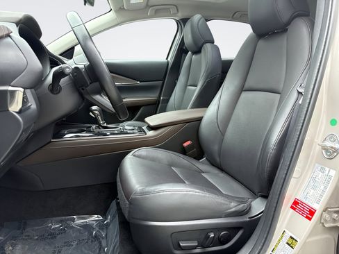 Used 2023 MAZDA CX-30 AWD 2.5 S w/ Premium Package image 11