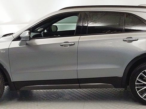 Used 2024 Cadillac XT4 Sport AWD/4WD image 5