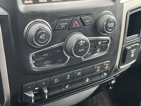 Used 2017 RAM 2500 Big Horn image 30