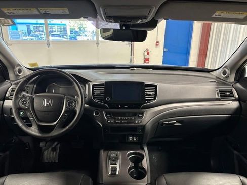Certified 2023 Honda Ridgeline RTL image 17