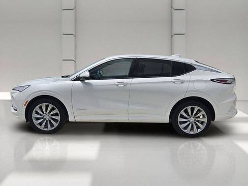 Used 2025 Buick Envista Avenir FWD image 2