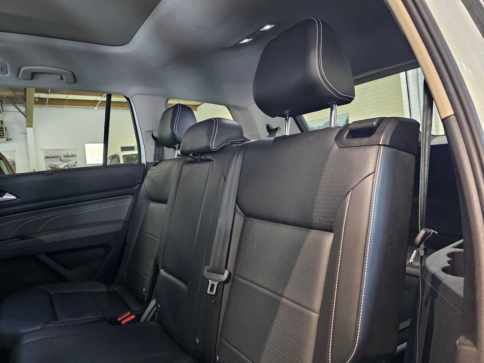 Used 2023 Volkswagen Atlas SE w/ Panoramic Sunroof Package AWD/4WD image 19