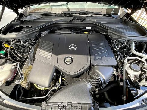 New 2026 Mercedes-Benz GLC 350e GLC 350e image 18