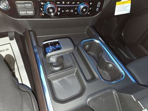 New 2026 GMC Sierra 1500 SLT w/ SLT Premium Package image 23