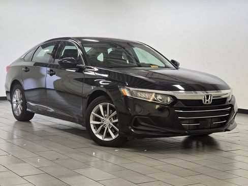 Used 2022 Honda Accord LX image 2