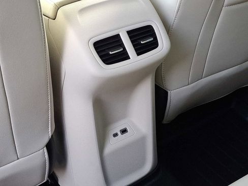 Used 2022 Buick Envision Preferred image 13