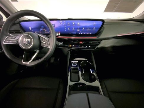 Used 2025 Buick Envision Preferred image 14