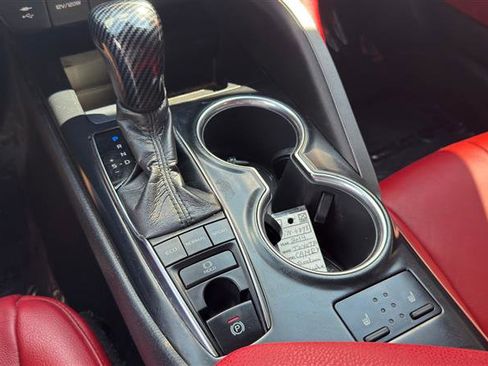 Used 2019 Toyota Camry XSE FWD image 31