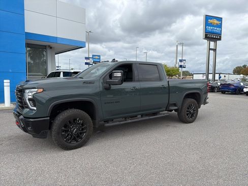 Used 2025 Chevrolet Silverado 2500 LTZ w/ Trail Boss Package image 16