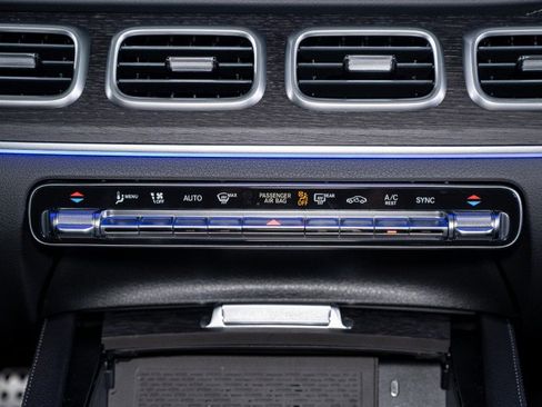 New 2025 Mercedes-Benz GLS 580 4MATIC image 23