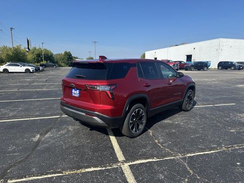 New 2026 Chevrolet Equinox LT w/ Convenience Package II image 5