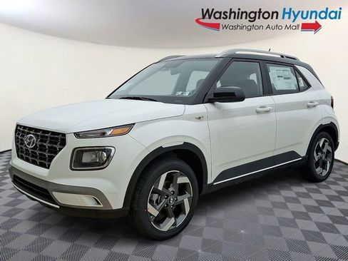 New 2026 Hyundai Venue SEL FWD image 3
