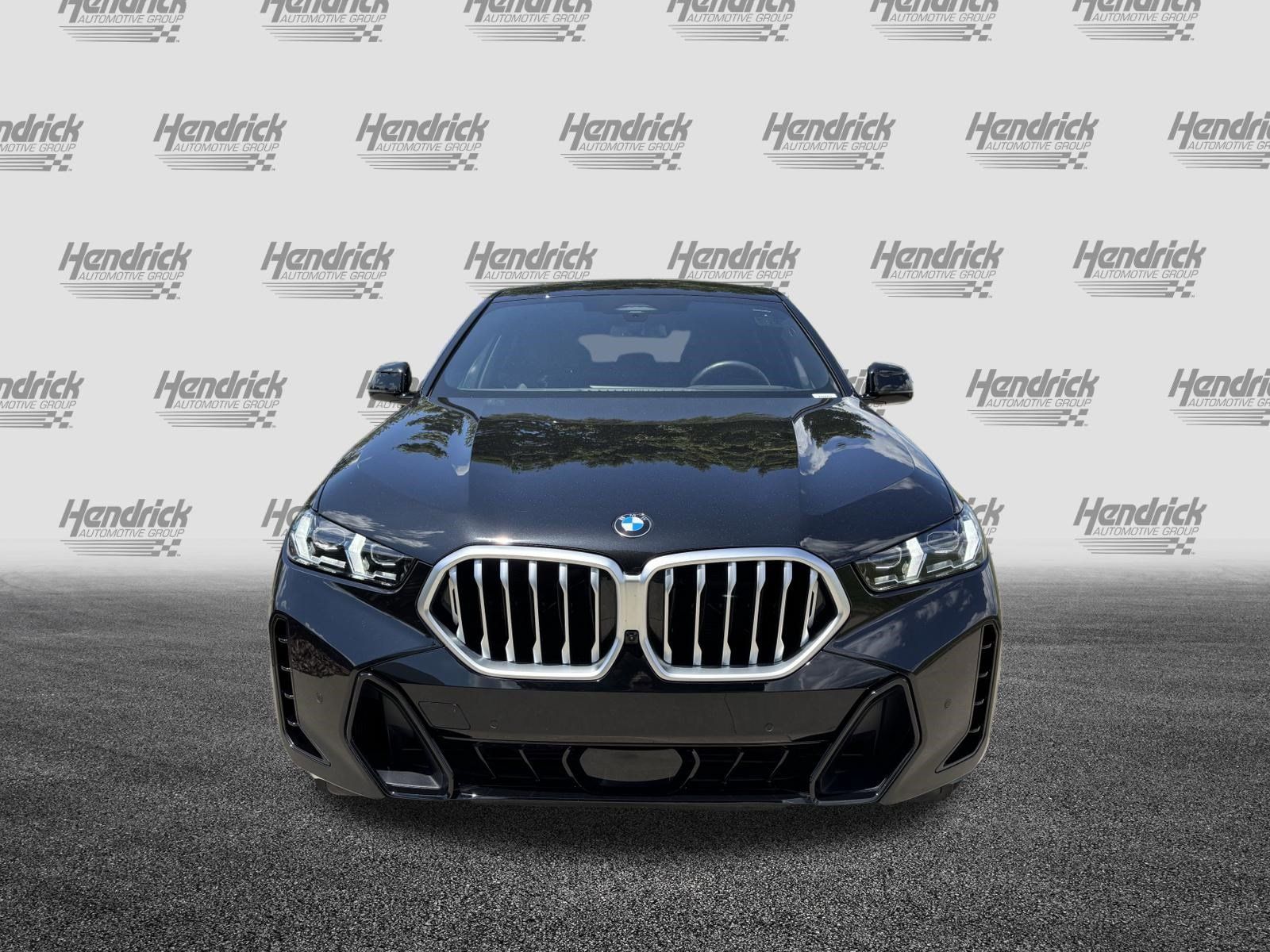 Certified 2026 BMW X6 xDrive40i AWD/4WD image 3