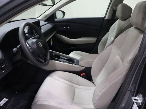 New 2025 Honda Accord SE image 11