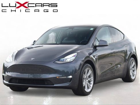 Used 2021 Tesla Model Y Long Range AWD/4WD image 3