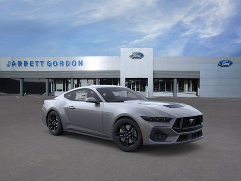 Used 2026 Ford Mustang GT RWD image 8